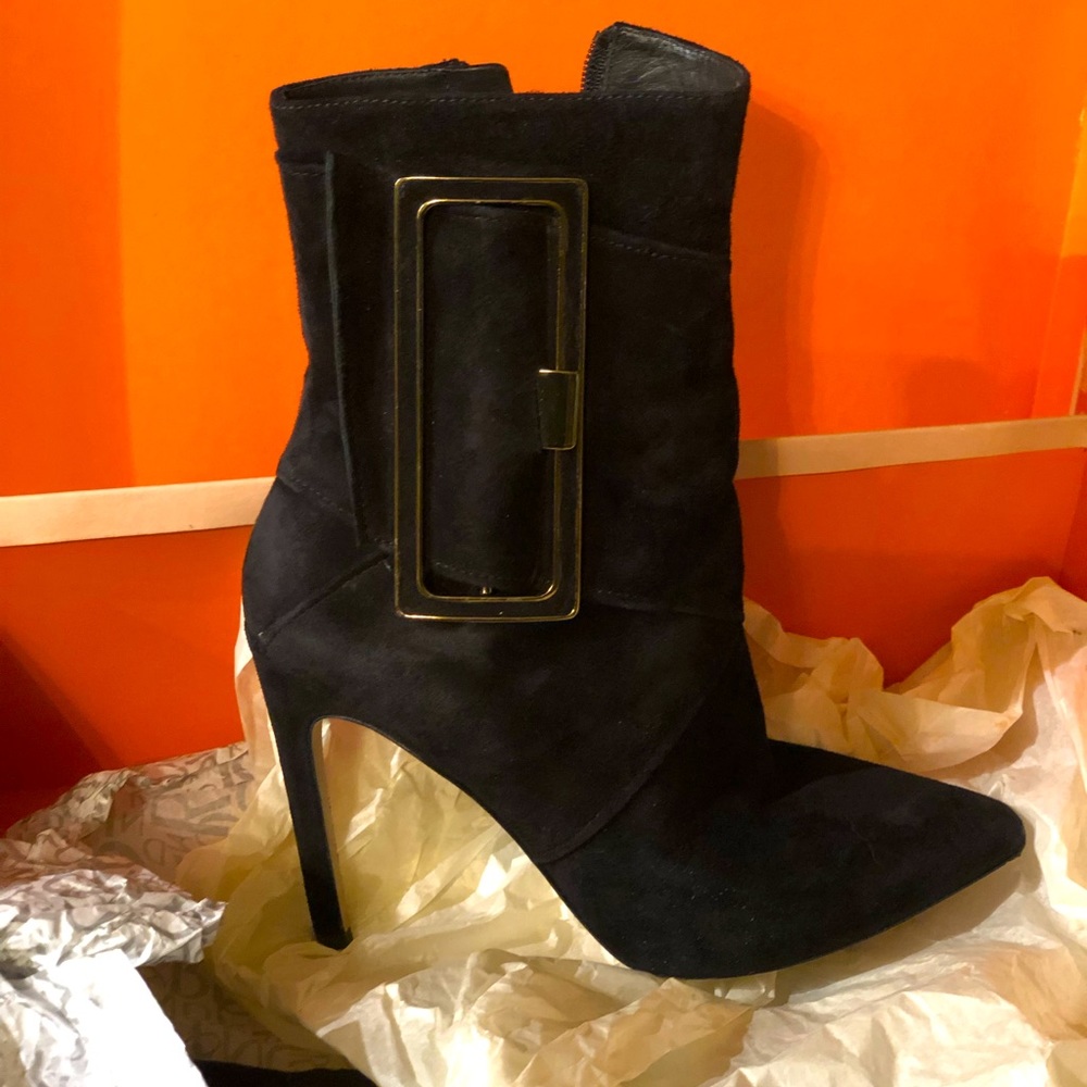 Via Spiga Black Suede high hill Booties